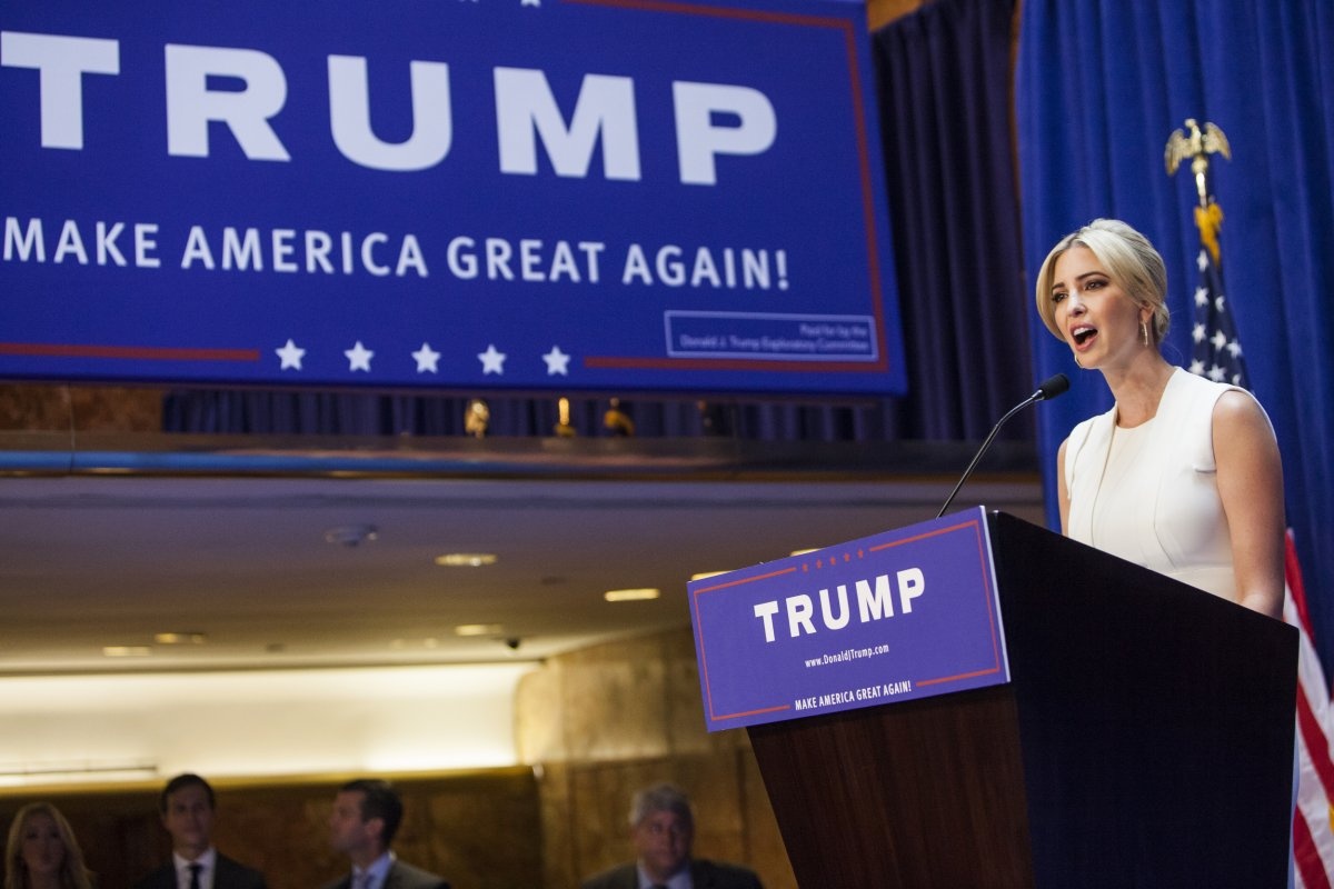 Tra hon 50.000 USD de uong ca phe cung con gai Donald Trump hinh anh