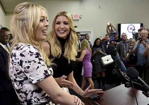 Ivanka va Tiffany van dong cu tri tai Georgia hinh anh