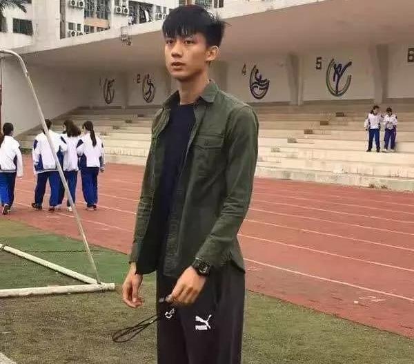 thầy giáo đẹp trai ảnh 1 thay giao dep trai anh 1