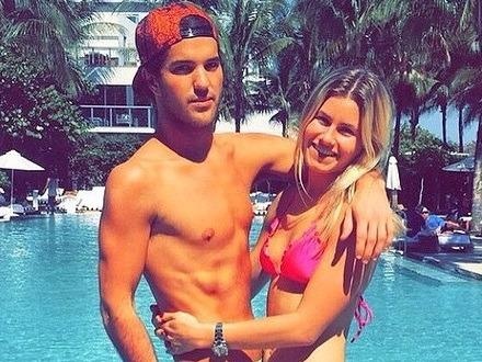 Hoi con nha giau Anh thuong nghi duong nhu the nao? hinh anh