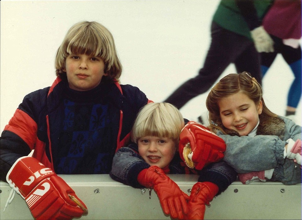 con cua Donald Trump hoi nho anh 6