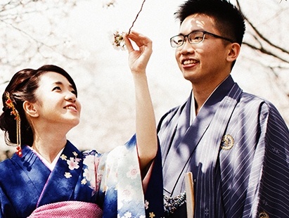 Gioi tre Nhat ro trao luu ket hon voi ban than hinh anh