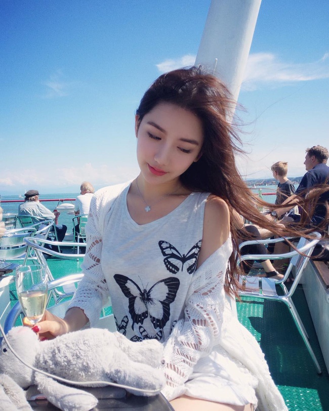 cô gái giống Angelababy ảnh 4 co gai giong Angelababy anh 4