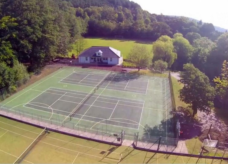 truong hoc phi dat nhat the gioi anh 10