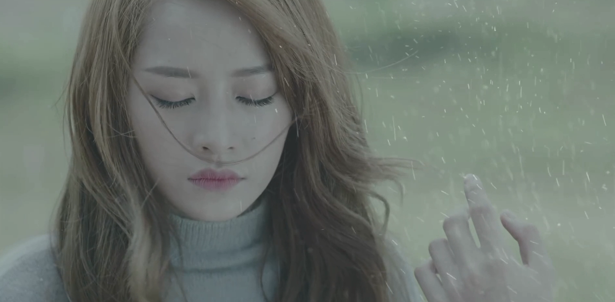 Chi Pu va Son Tung trong MV 