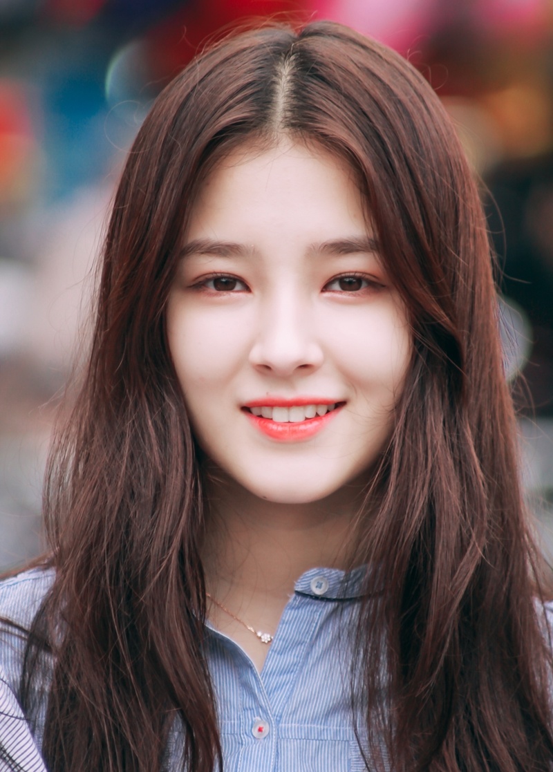 cô gái xinh đẹp ở phố đi bộ ảnh 1 co gai xinh dep o pho di bo anh 1