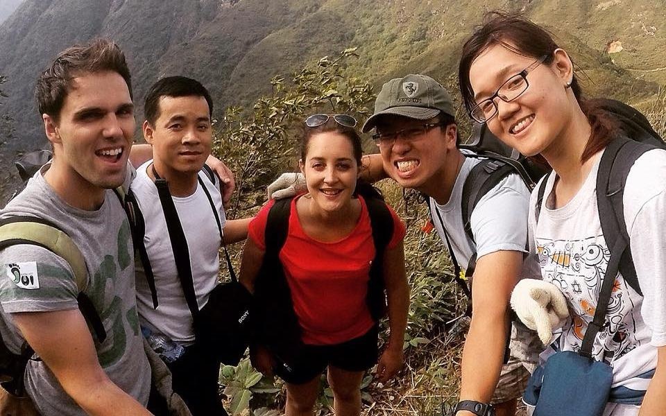 Len ke hoach di tour tu mung 2 Tet de hoc tieng Anh hinh anh