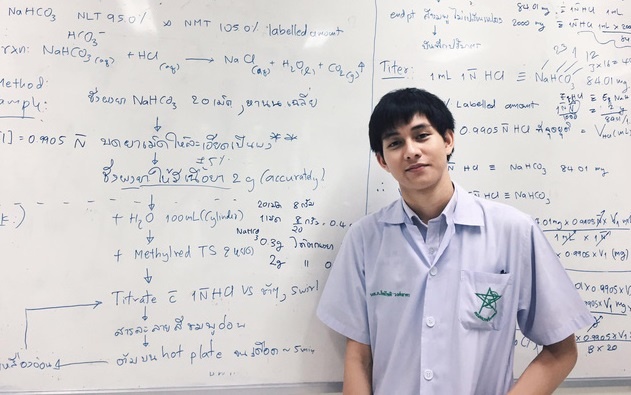 hot boy noi tieng mang anh 5