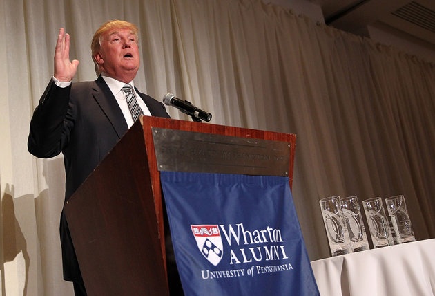 Truong dai hoc noi tieng cua ong Donald Trump hinh anh