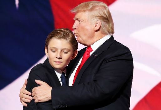 Cau ut nha Trump va cuoc song cua con tong thong My hinh anh