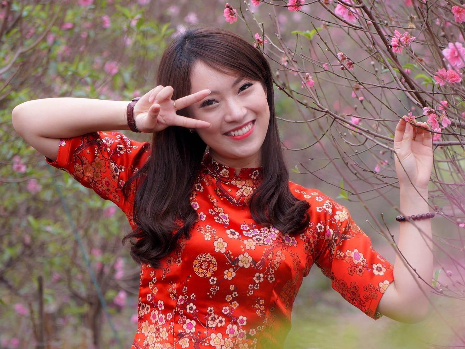 Xu huong thoi trang hot nhat Tet Dinh Dau la gi? hinh anh