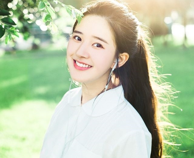 nu than sinh vien anh 2