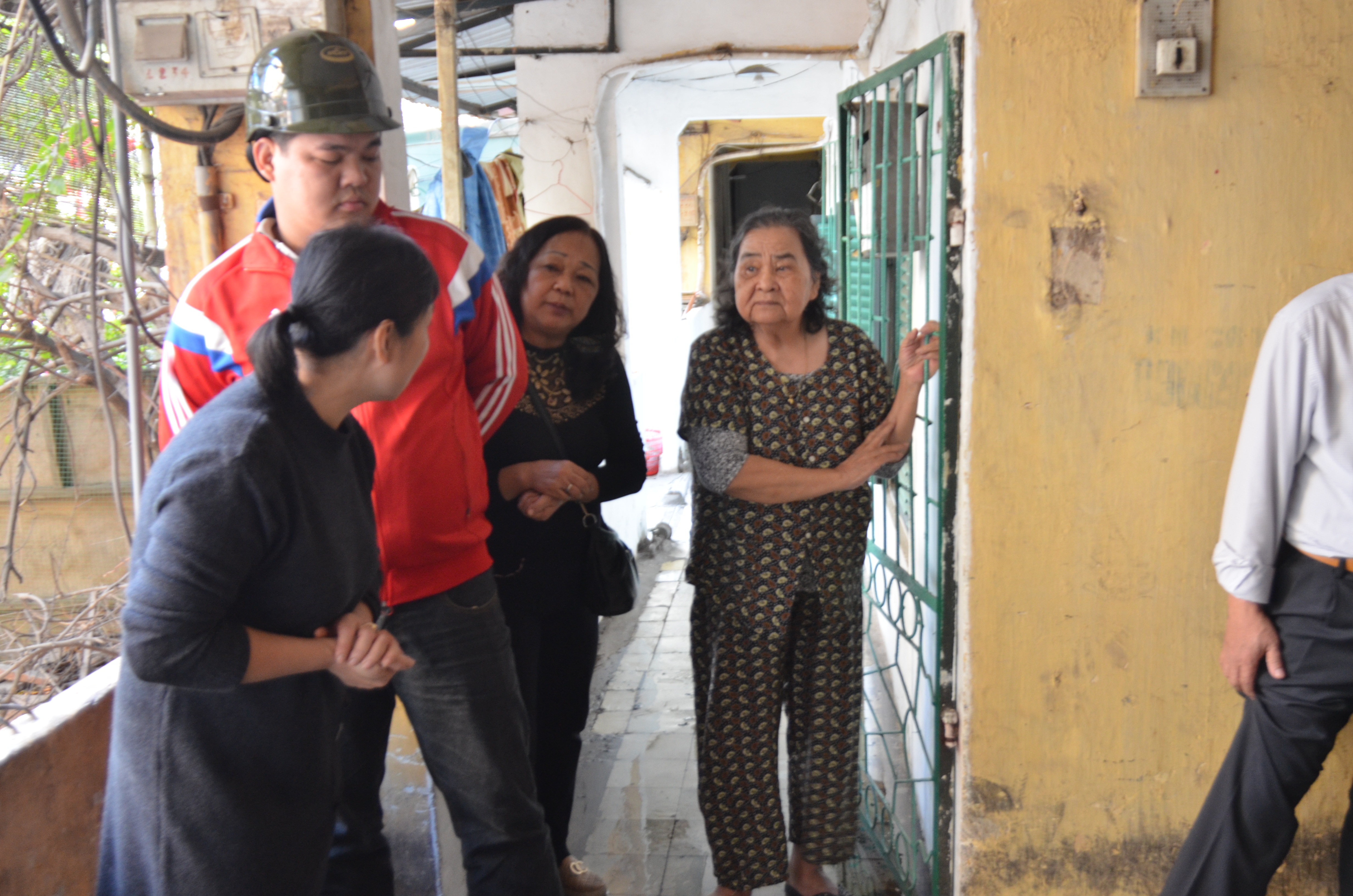 Hoa hoan mong 1 tet do quen thoi tat nen. anh 11