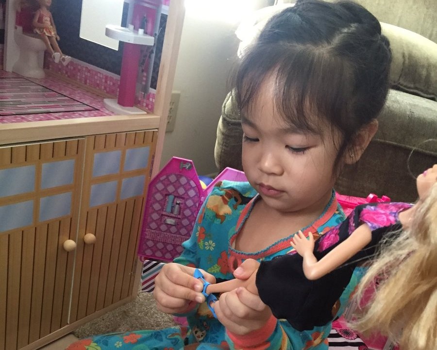 co be coi giay cho bup be anh 1