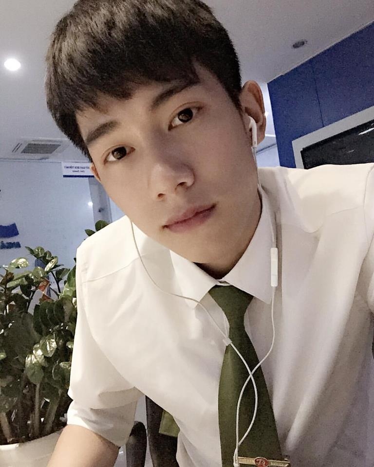 chang canh sat bat ngo noi tieng anh 1