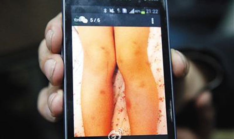 giao vien mam non danh tre anh 1