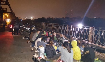 phượt đêm ở Hà Nội ảnh 1 phuot dem o Ha Noi anh 1