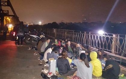 Phuot dem Ha Noi hinh anh