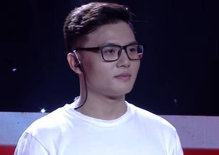 Chang shipper hat hay nhu ca si Tuan Hung tai Giong hat Viet hinh anh