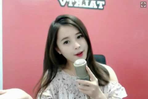 9X xinh đẹp với tài năng stream game ảnh 5 9X xinh dep voi tai nang stream game anh 5