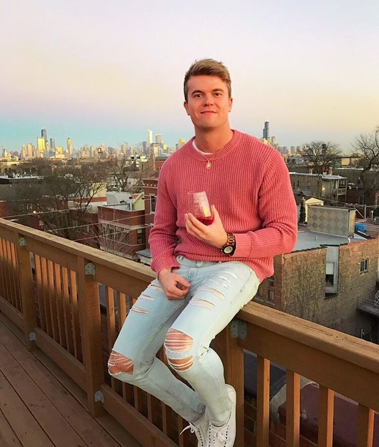 nam y ta dien trai anh 9