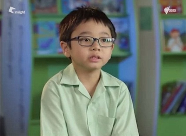 cậu bé gốc Việt gây sốt trên truyền hình ảnh 1 cau be goc Viet gay sot tren truyen hinh anh 1