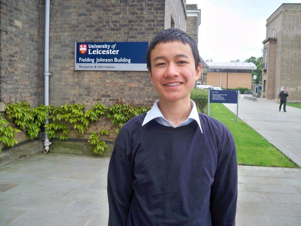 cau be lam giang vien anh 1