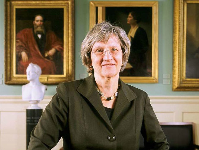 Truong dai hoc Viet Nam de xuat gi voi nu hieu truong Harvard? hinh anh