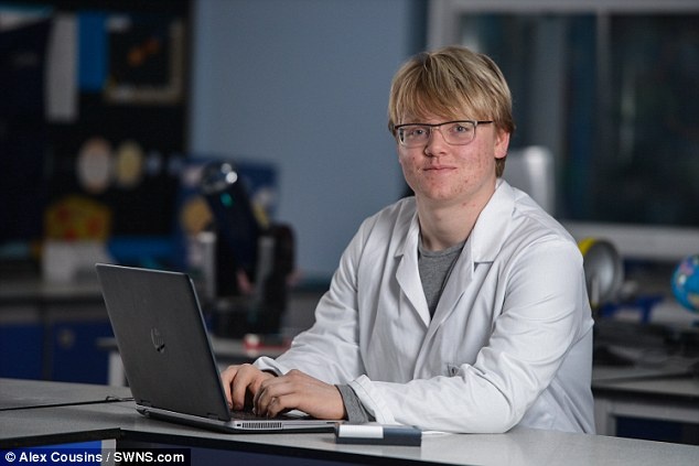 chàng trai được NASA khen ngợi ảnh 2 chang trai duoc NASA khen ngoi anh 2