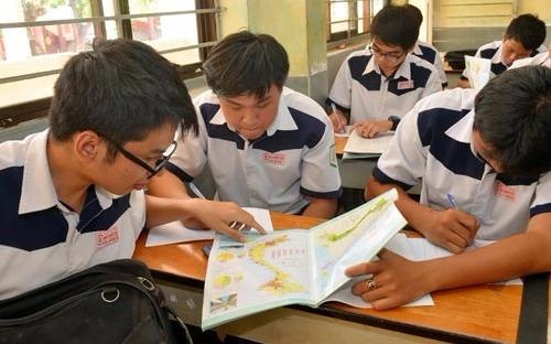 To hop khoa hoc xa hoi: Tranh thuoc long hinh anh