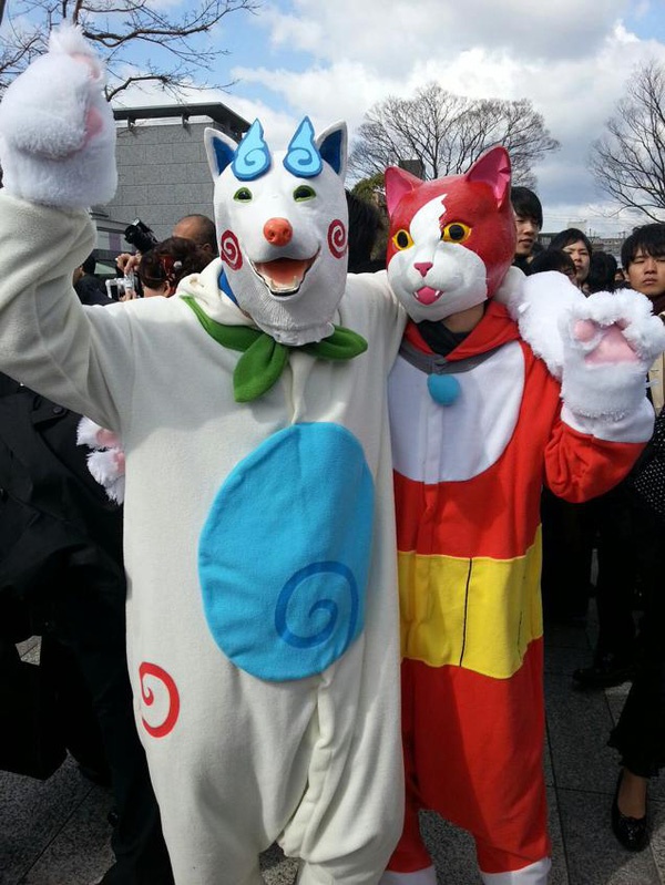 trang phuc tot nghiep anh 11