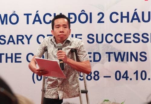 Cuoc song cua Nguyen Duc sau 25 nam phau thuat hinh anh