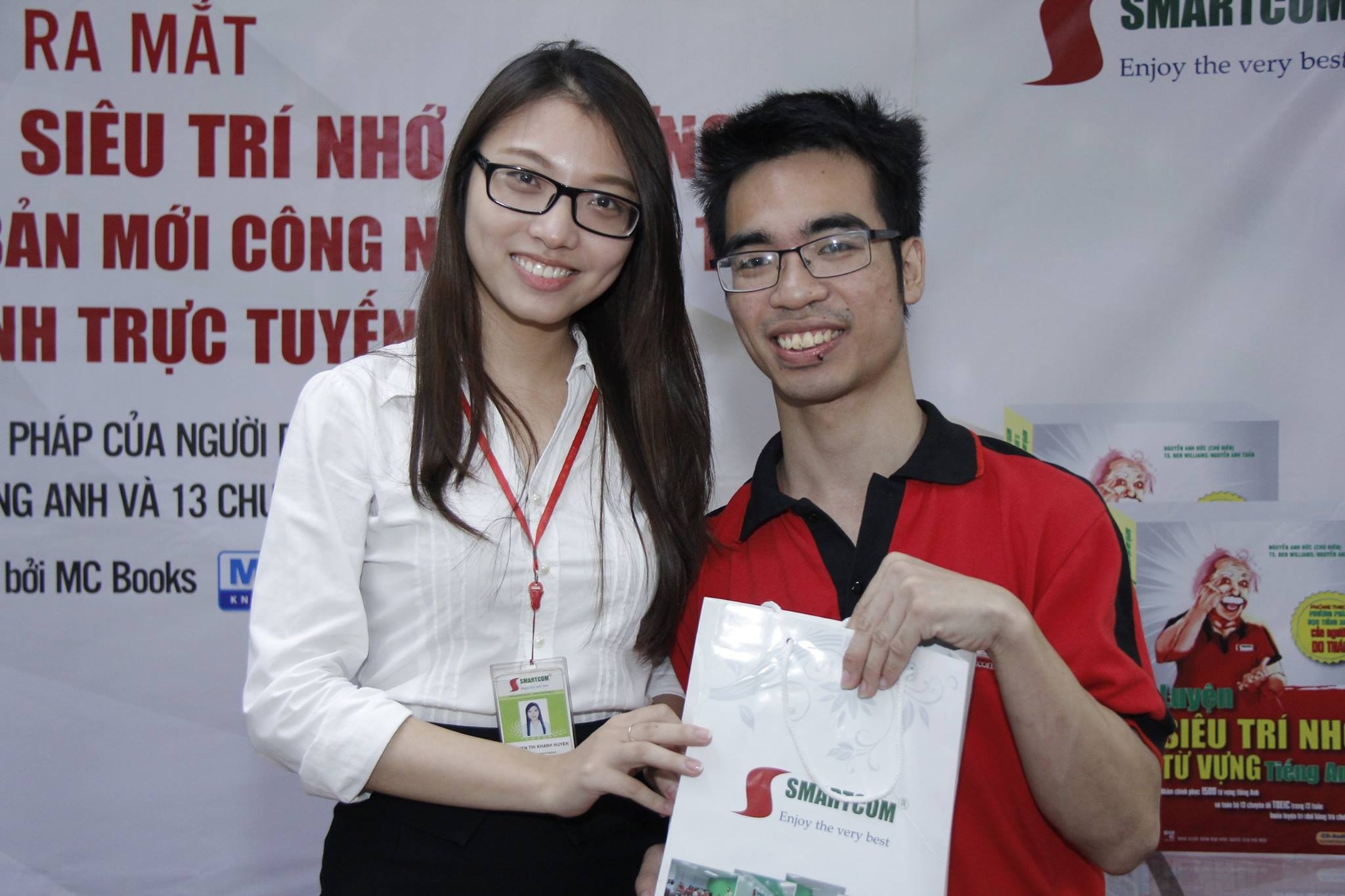 sinh vien,  vuot kho,  hoc tieng anh anh 2