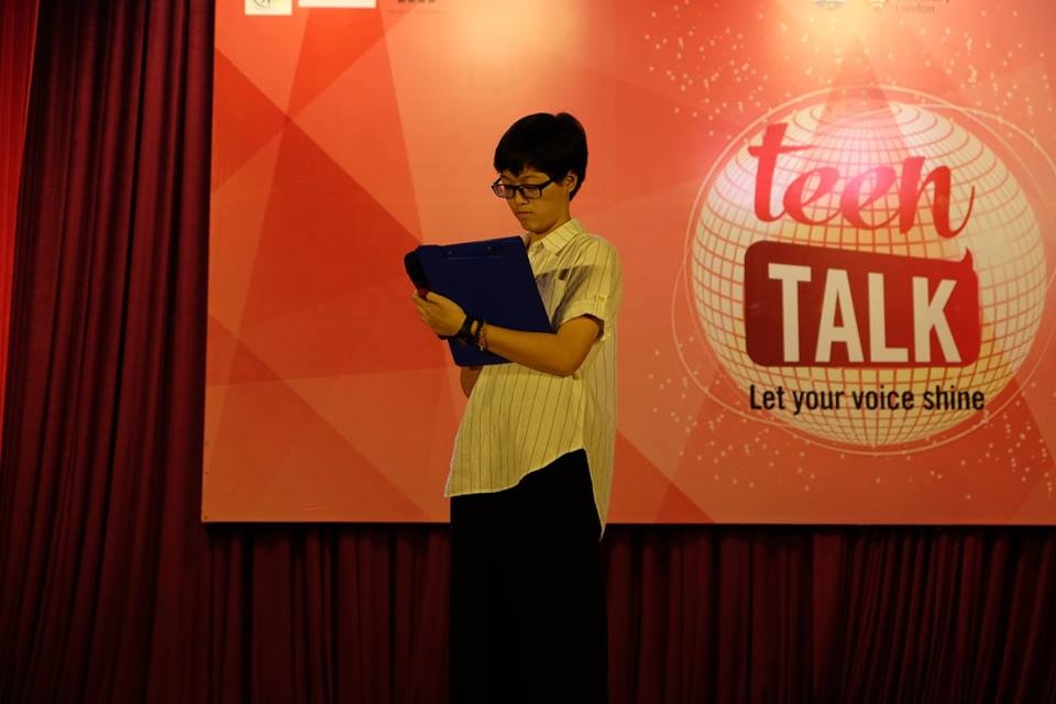 Phan thi hung bien cua Luu Thi Phuong Thao dem chung ket TeenTalk hinh anh