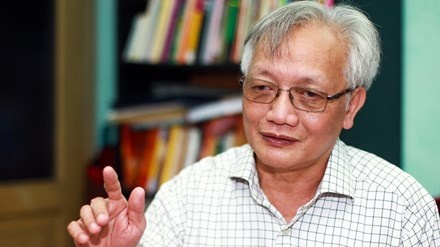 giáo viên và học sinh dùng chung nhà vệ sinh ảnh 1 giao vien va hoc sinh dung chung nha ve sinh anh 1