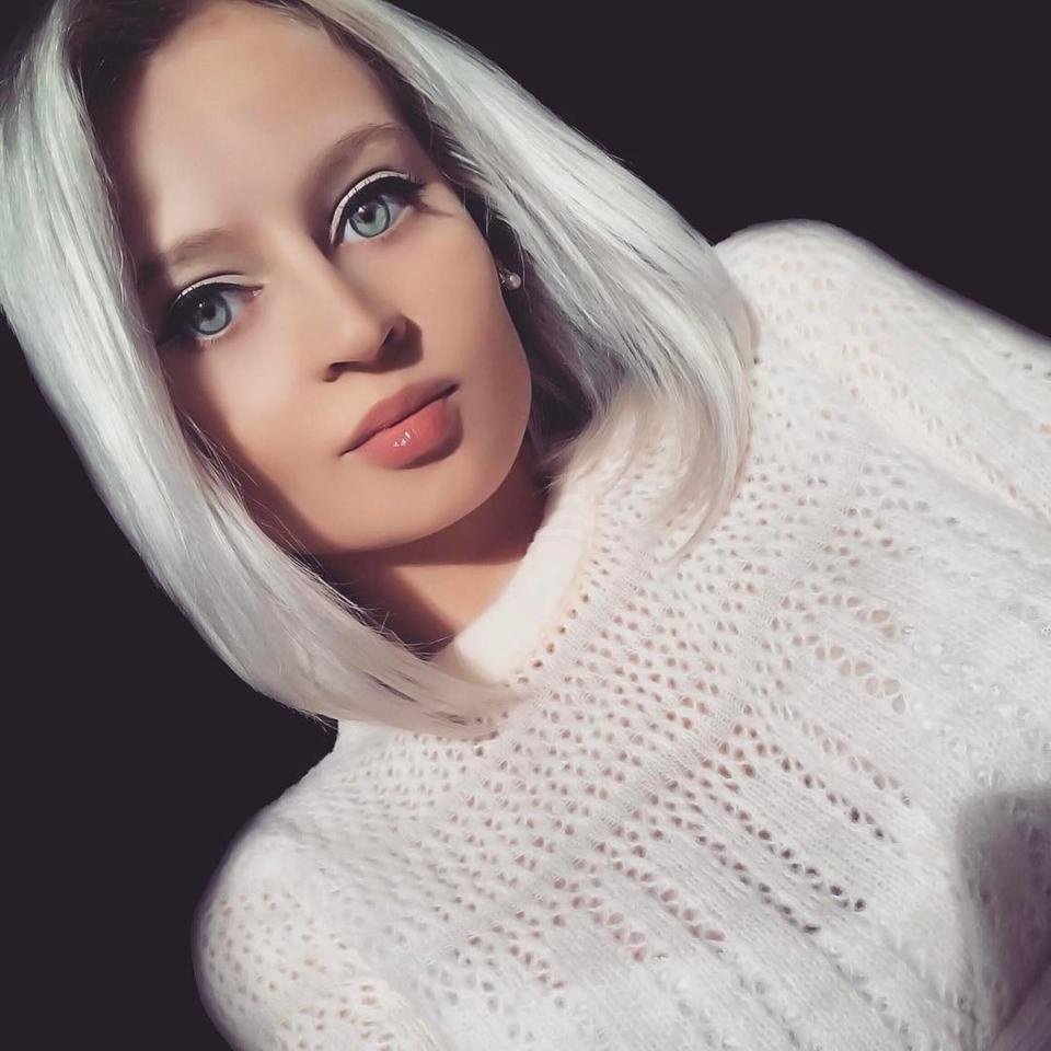 co gai giong bup be barbie anh 4