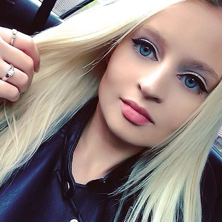 co gai giong bup be barbie anh 8