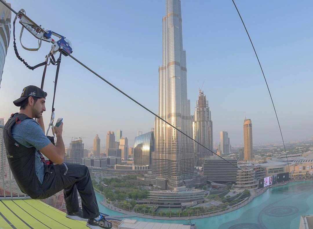 Thai tu Dubai choi du day mao hiem hinh anh