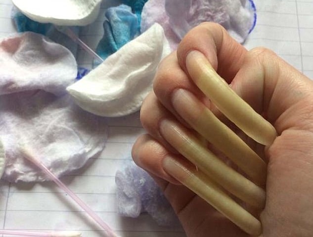 cô gái có móng tay dài ảnh 4 co gai co mong tay dai anh 4