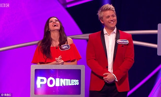 co gai khong biet ten chong Nu hoang anh 4