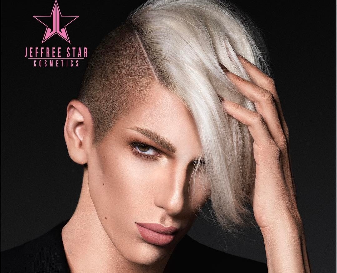 vlogger lam dep noi tieng anh 5