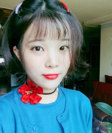 co gai giong ca si IU anh 6