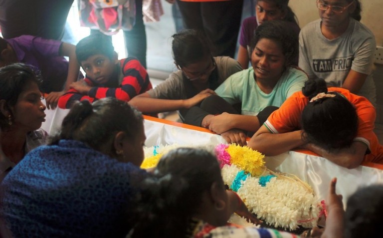 nam sinh qua doi vi thuoc doc anh 1