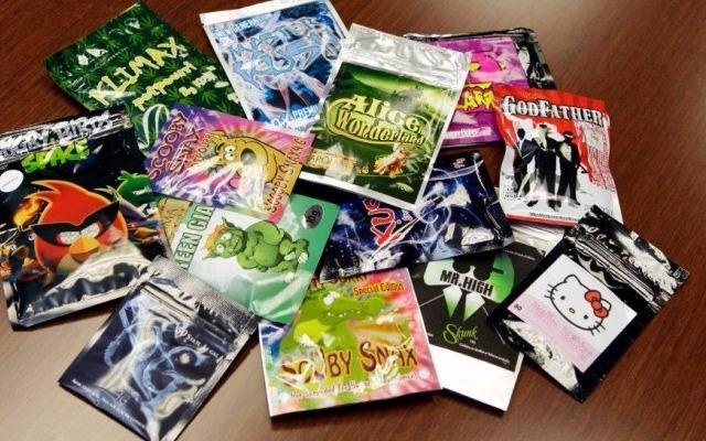 Gan 100 loai ma tuy tan cong hoc sinh dip nghi he hinh anh