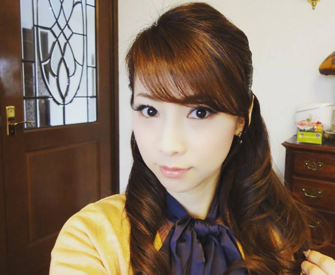 ba me U50 tre nhu con gai anh 3