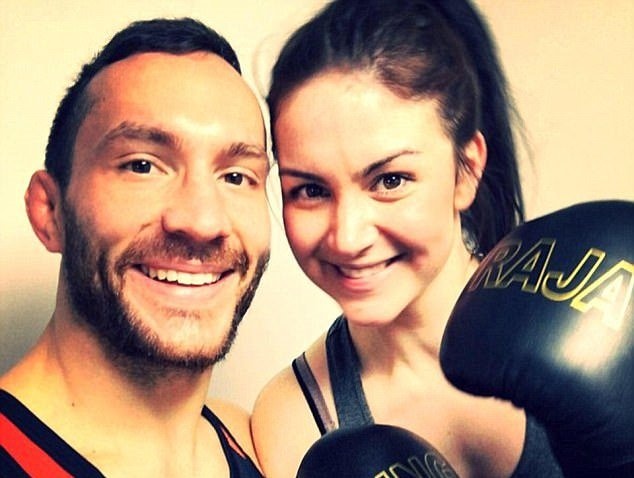 cô gái tự tử sau khi cãi nhau với bạn trai ảnh 1 co gai tu tu sau khi cai nhau voi ban trai anh 1