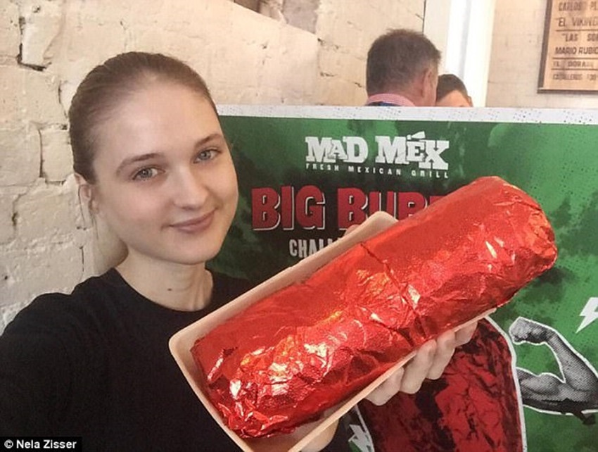 an het chiec banh 1 kg trong 95 giay anh 1