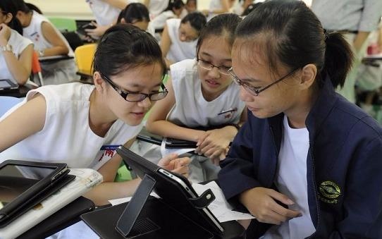 Nhieu truong o Singapore lui gio vao lop de hoc sinh duoc ngu them hinh anh