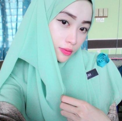 co giao xinh dep o Malaysia anh 1