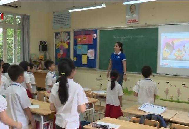 tuyen sinh 2017 anh 1